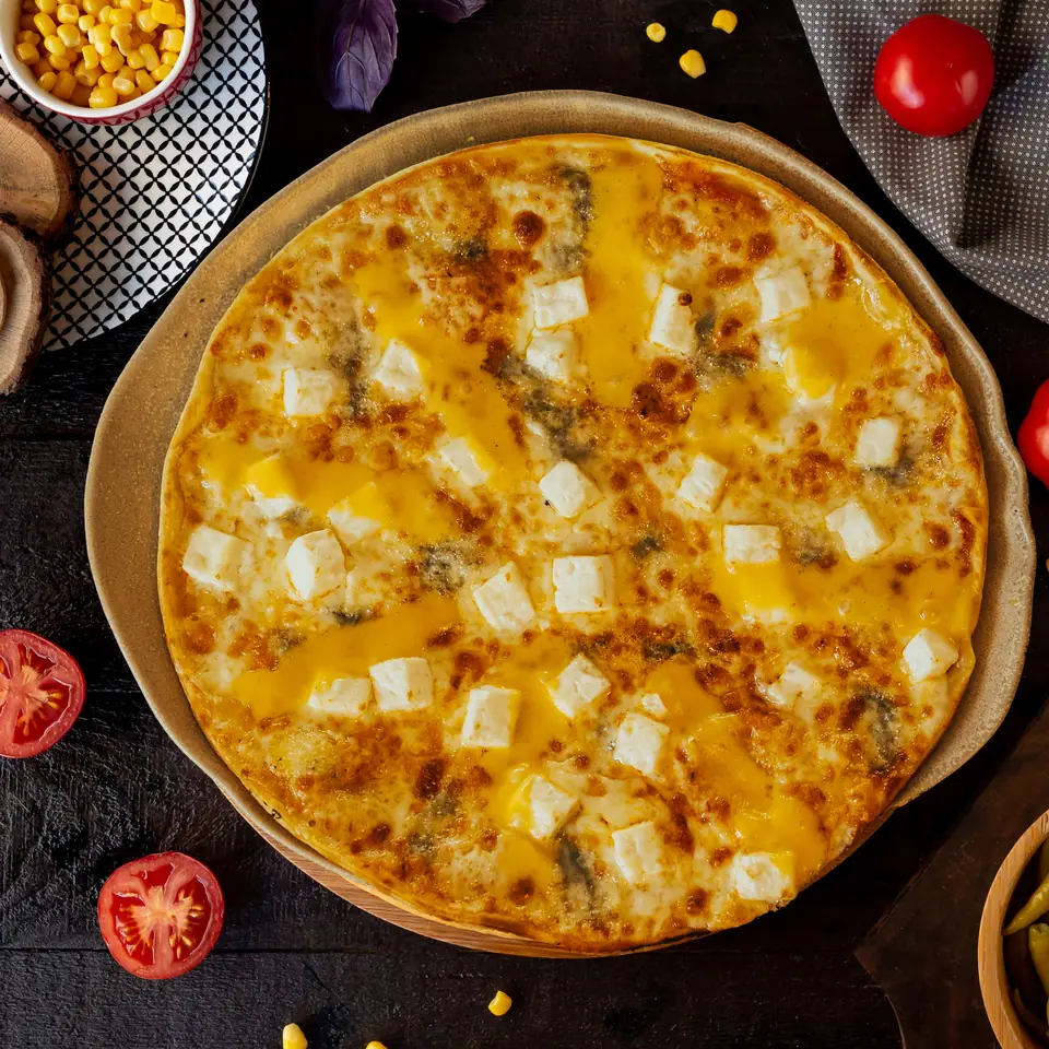 4 Peynirli Pizza