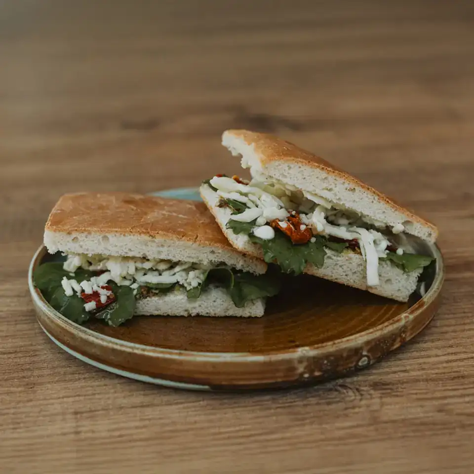 Mozarella Sandviç